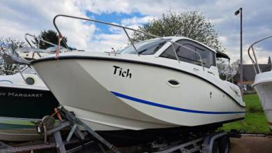 Quicksilver Activ 705 "Tich"